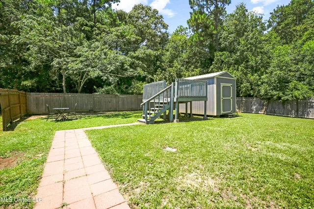 $210,000 | 97169 Kapalama Drive, Diamondhead, MS 39525