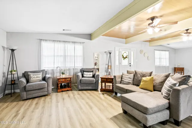 $210,000 | 97169 Kapalama Drive, Diamondhead, MS 39525