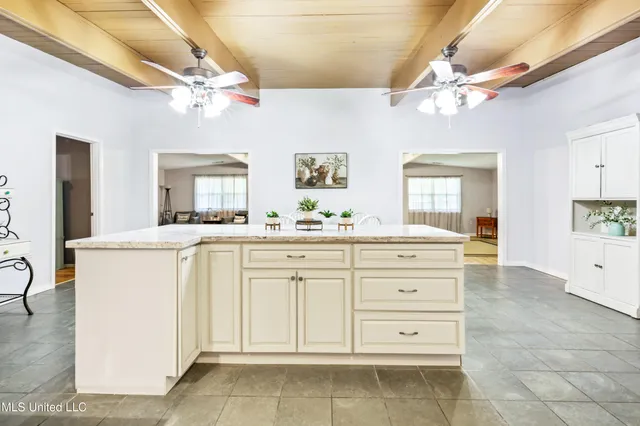 $210,000 | 97169 Kapalama Drive, Diamondhead, MS 39525