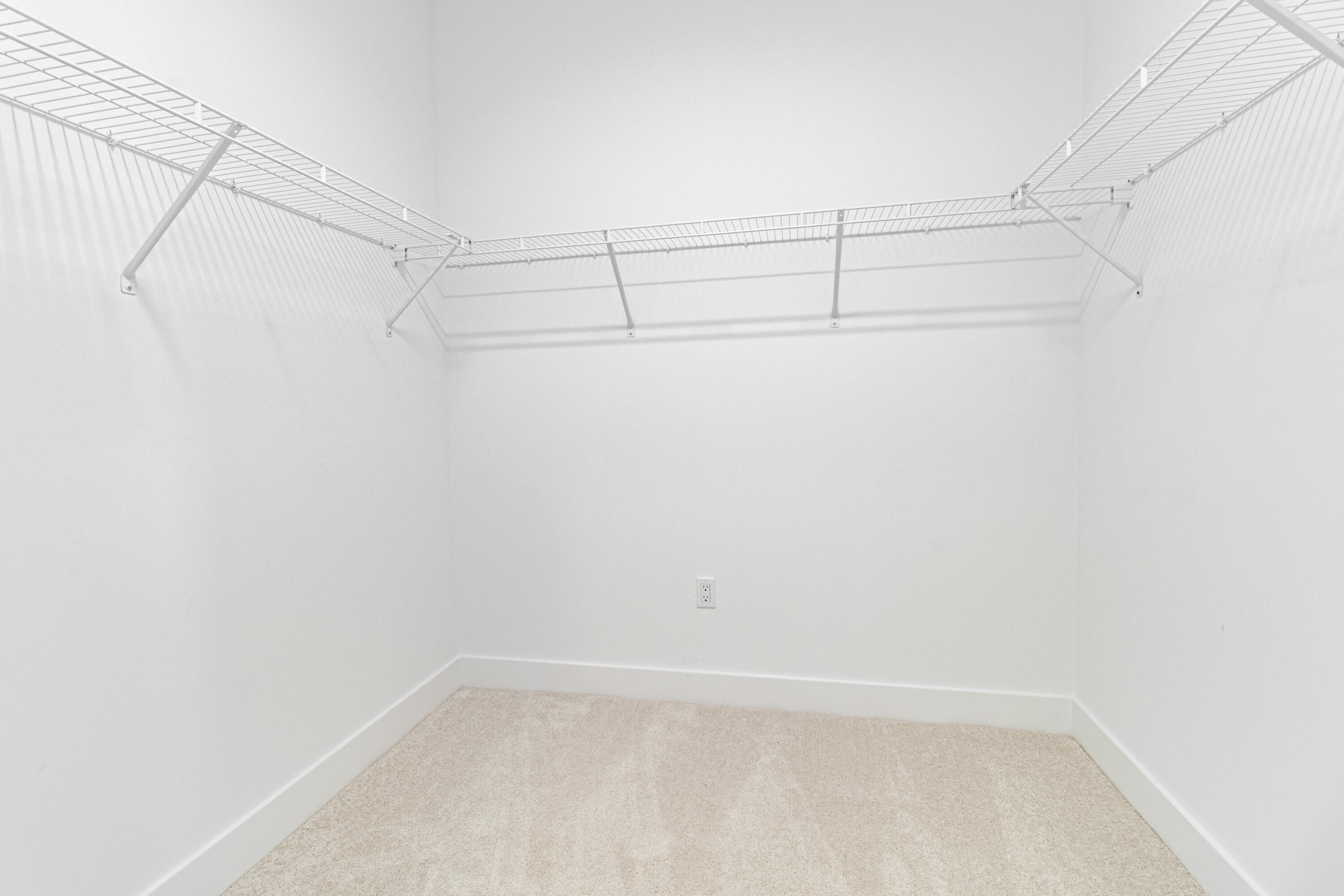 20302 Somerset Hls Drive Boca Raton, FL 33434 - Photo 36 of 111 a view of a small space