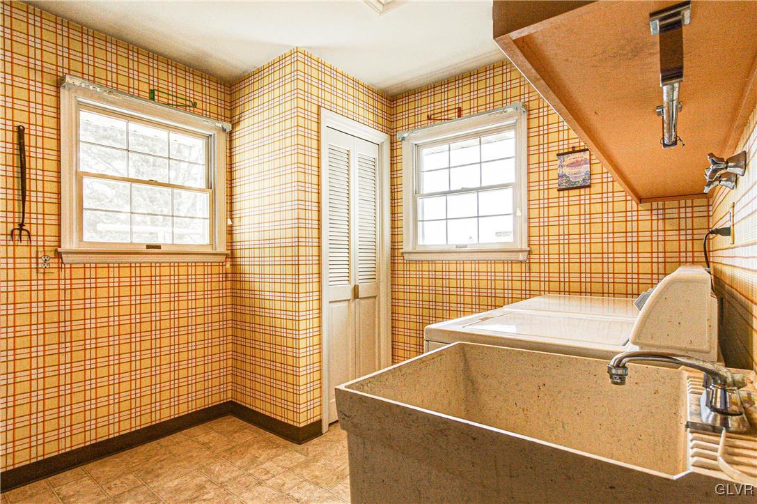 6214 Hilltop Road Orefield, PA 18069 - Photo 47 of 57 Gallery Image 47