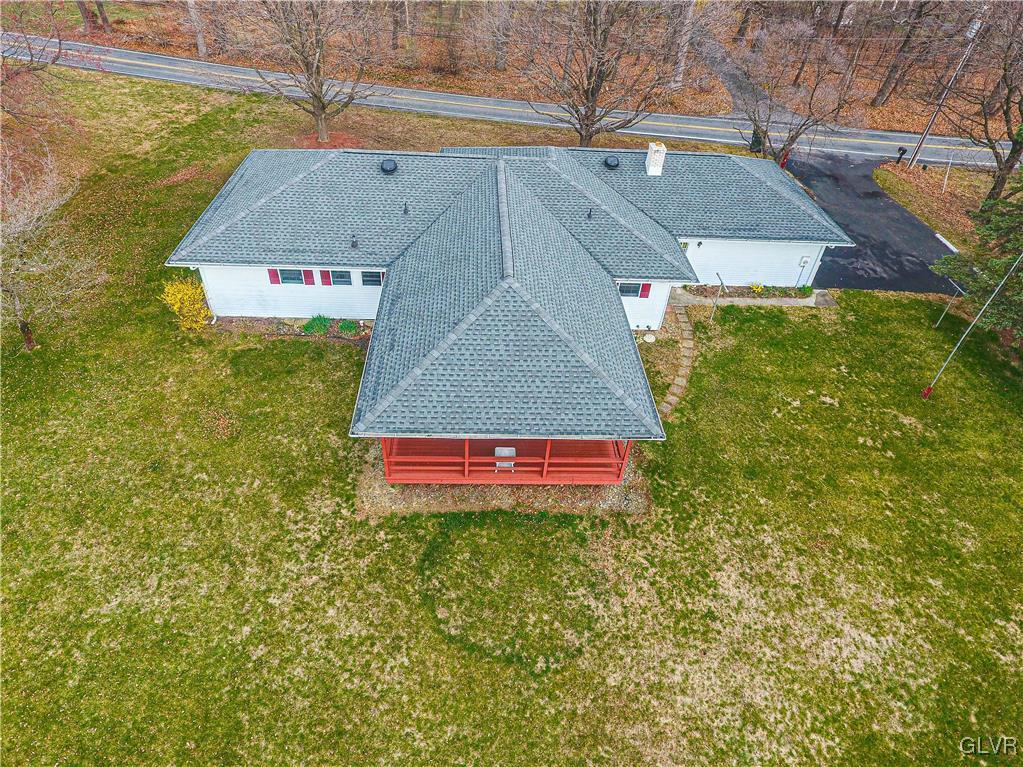 6214 Hilltop Road Orefield, PA 18069 - Photo 8 of 57 Gallery Image 8