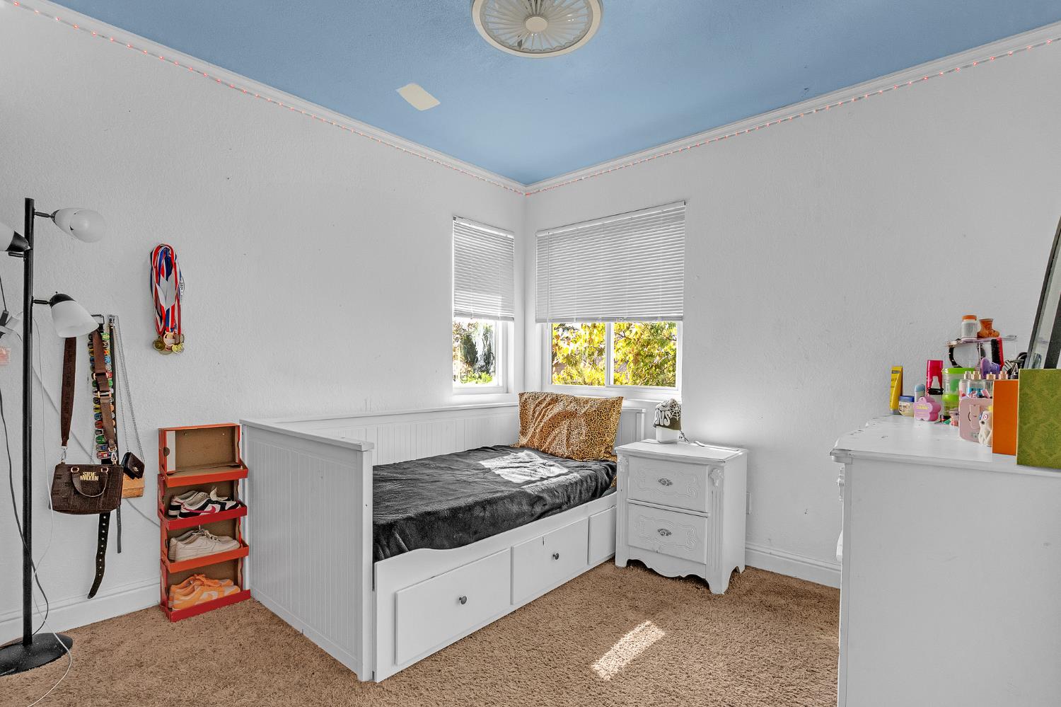 6260 Calvine Road Sacramento, CA 95823 - Photo 33 of 38 Gallery Image 33