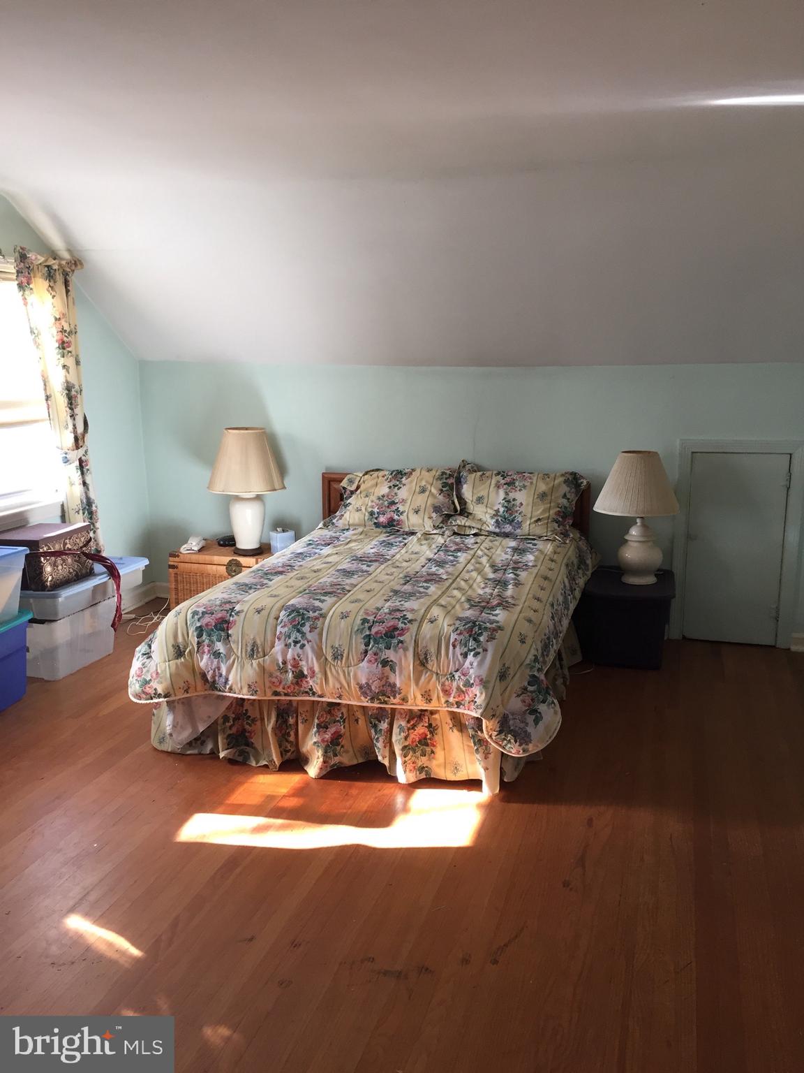 21 South Malin Road Broomall, PA 19008 - Photo 8 of 12 Gallery Image 8