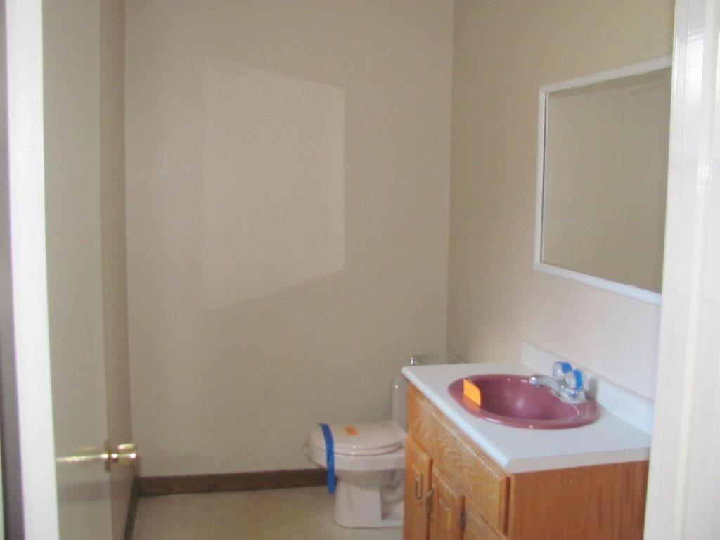 1753 Topper Hill Road Pulaski, PA 16143 - Photo 9 of 25