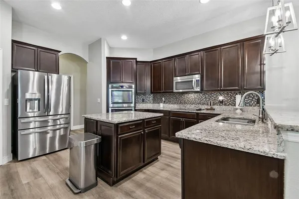 $709,900 | 146 Bridger Trail Court, Minneola, FL 34715
