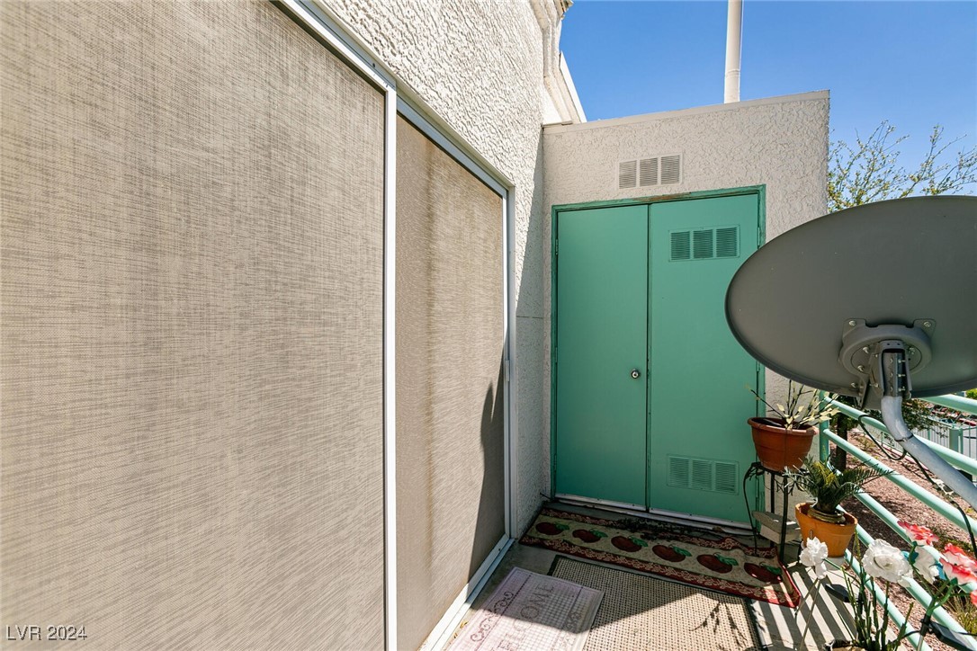 7100 West Pirates Cove Road, Unit 2004 Las Vegas, NV 89145 - Photo 21 of 25