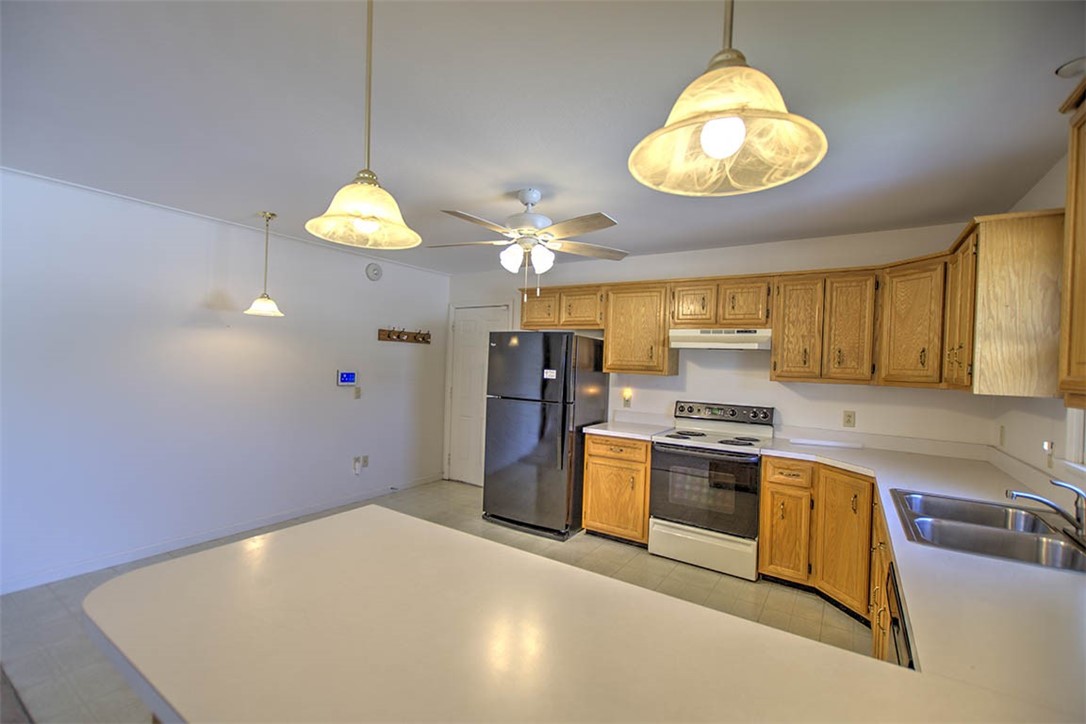 2504 South Nantucket Drive Decatur, IL 62521 - Photo 10 of 26