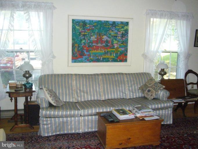 27200 Clarksburg Road Damascus, MD 20872 - Photo 15 of 30 Family Room #3