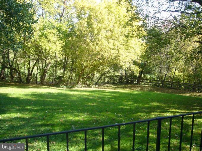 27200 Clarksburg Road Damascus, MD 20872 - Photo 25 of 30 Exterior #2