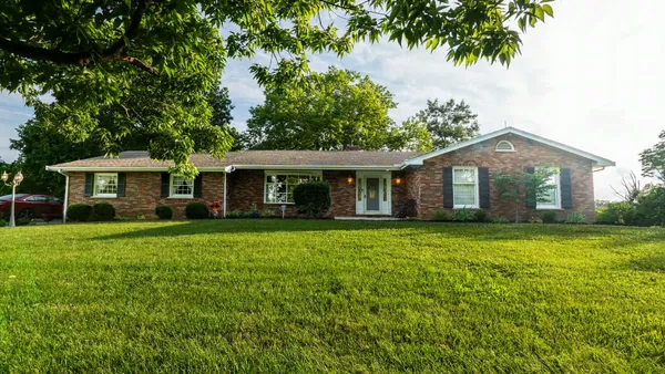 $535,000 | 6862 Autumn Lane, Newport, KY 41076