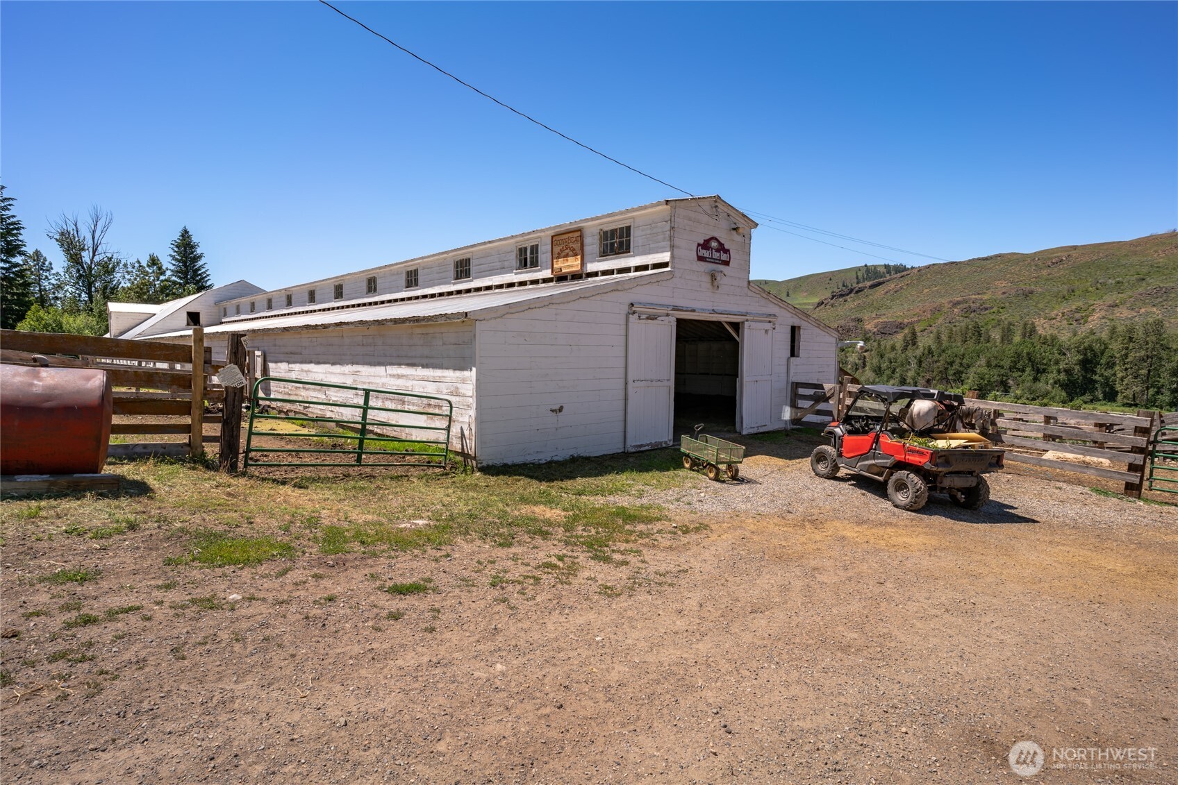 579 Eastside Chewuch Road Winthrop, WA 98862 - Photo 21 of 37 a view of a car in front of a house