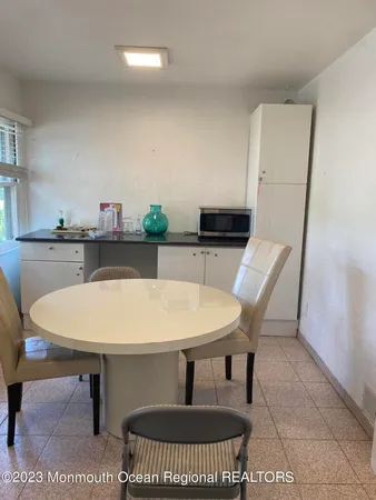 $2,600 | 275 Garfield Avenue, Oakhurst, NJ 07755