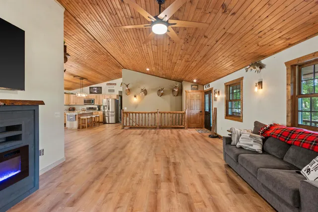 $399,900 | 1132 Apache Avenue, Nekoosa, WI 54457