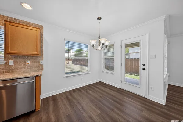 $1,800 | 9827 Palomino Oaks, San Antonio, TX 78254