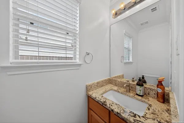 $1,800 | 9827 Palomino Oaks, San Antonio, TX 78254