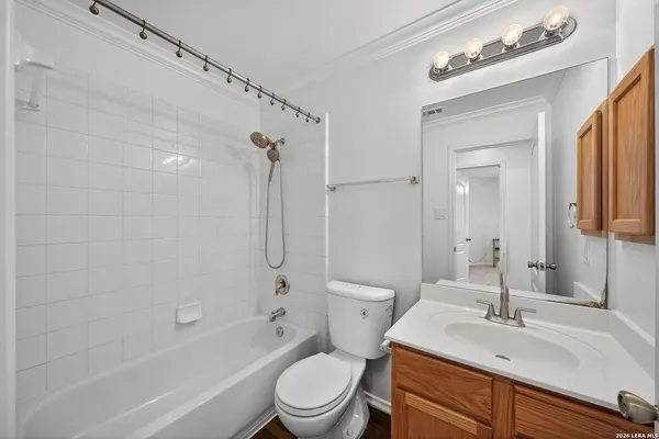 $1,800 | 9827 Palomino Oaks, San Antonio, TX 78254