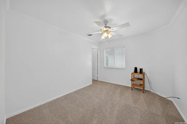 $1,800 | 9827 Palomino Oaks, San Antonio, TX 78254