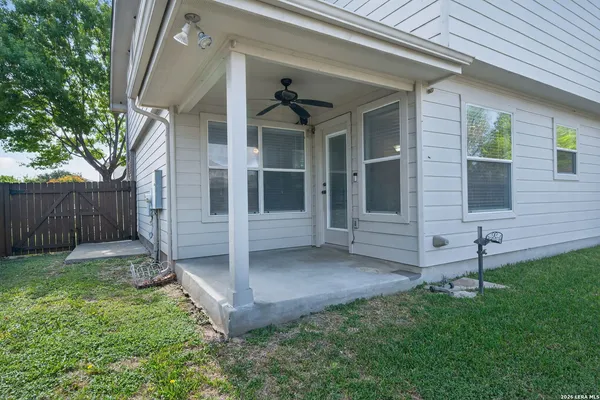 $1,800 | 9827 Palomino Oaks, San Antonio, TX 78254