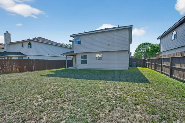 $1,800 | 9827 Palomino Oaks, San Antonio, TX 78254