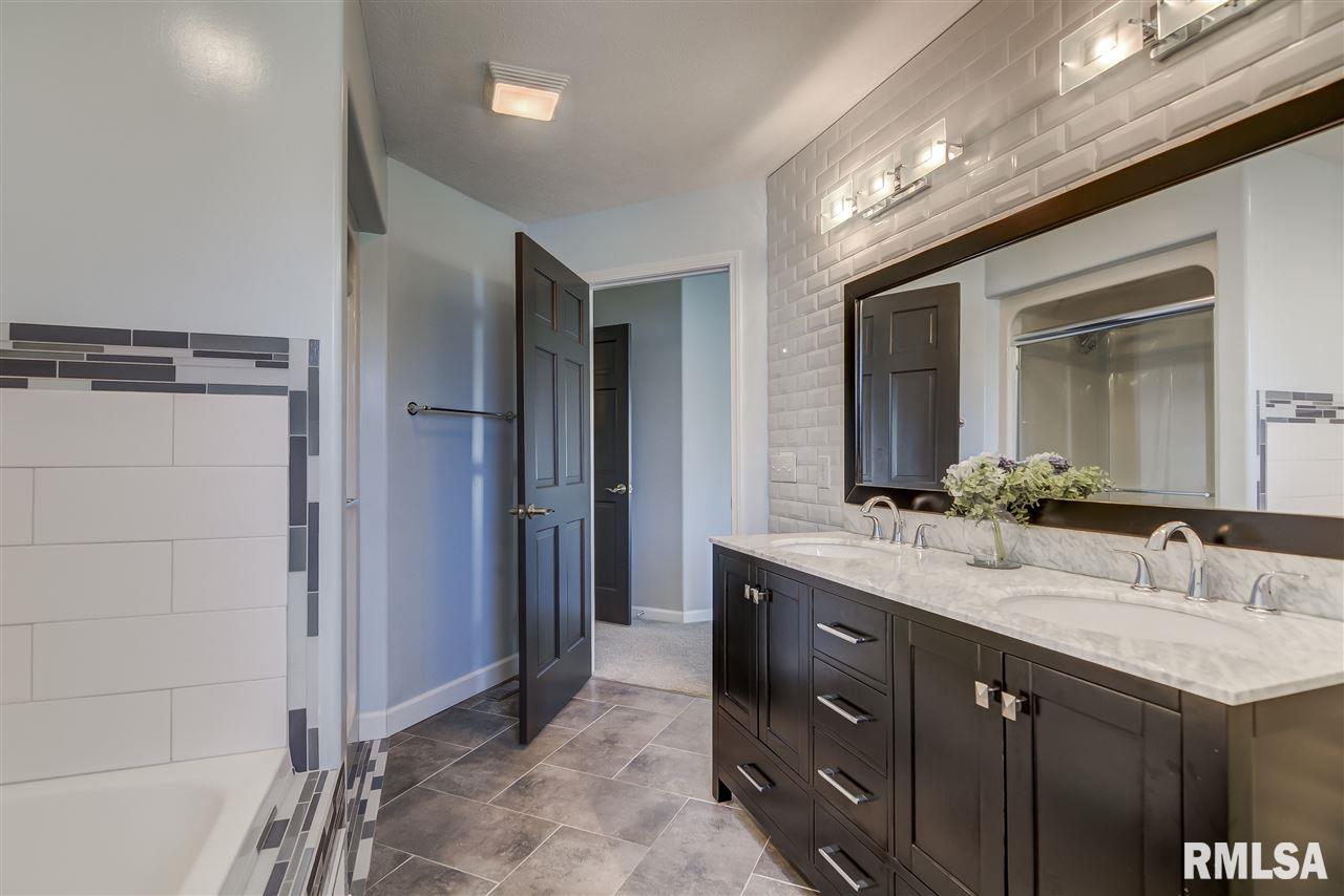 2801 Johnstone Road Springfield, IL 62711 - Photo 13 of 33