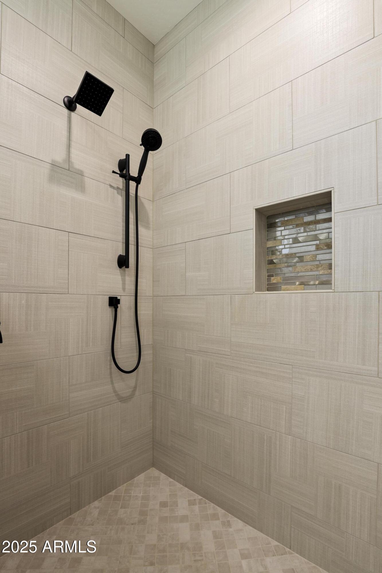 1105 South Kinzer Court Payson, AZ 85541 - Photo 24 of 44 a bathroom with a shower