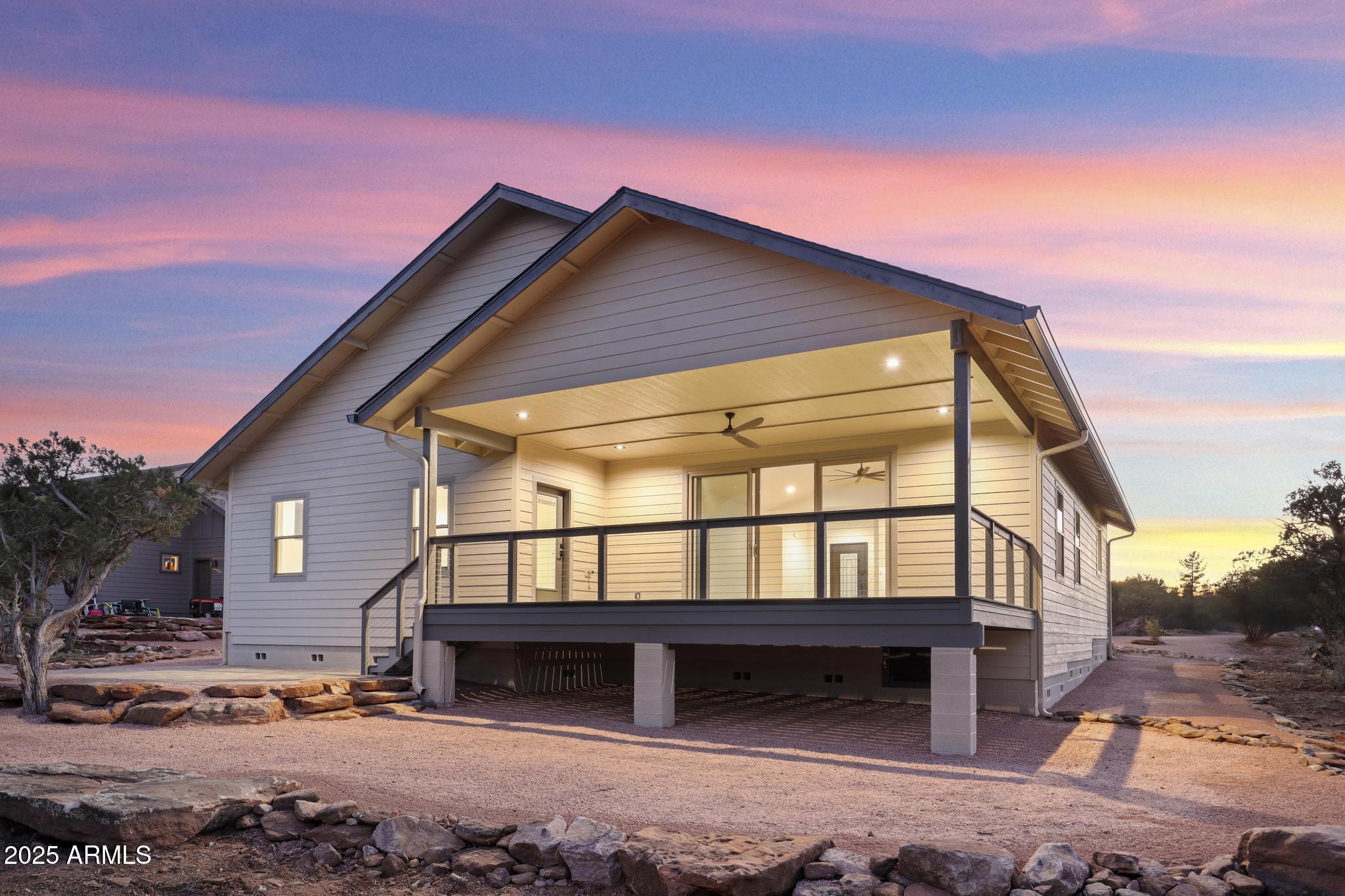 1105 South Kinzer Court Payson, AZ 85541 - Photo 3 of 44 a front view of a house