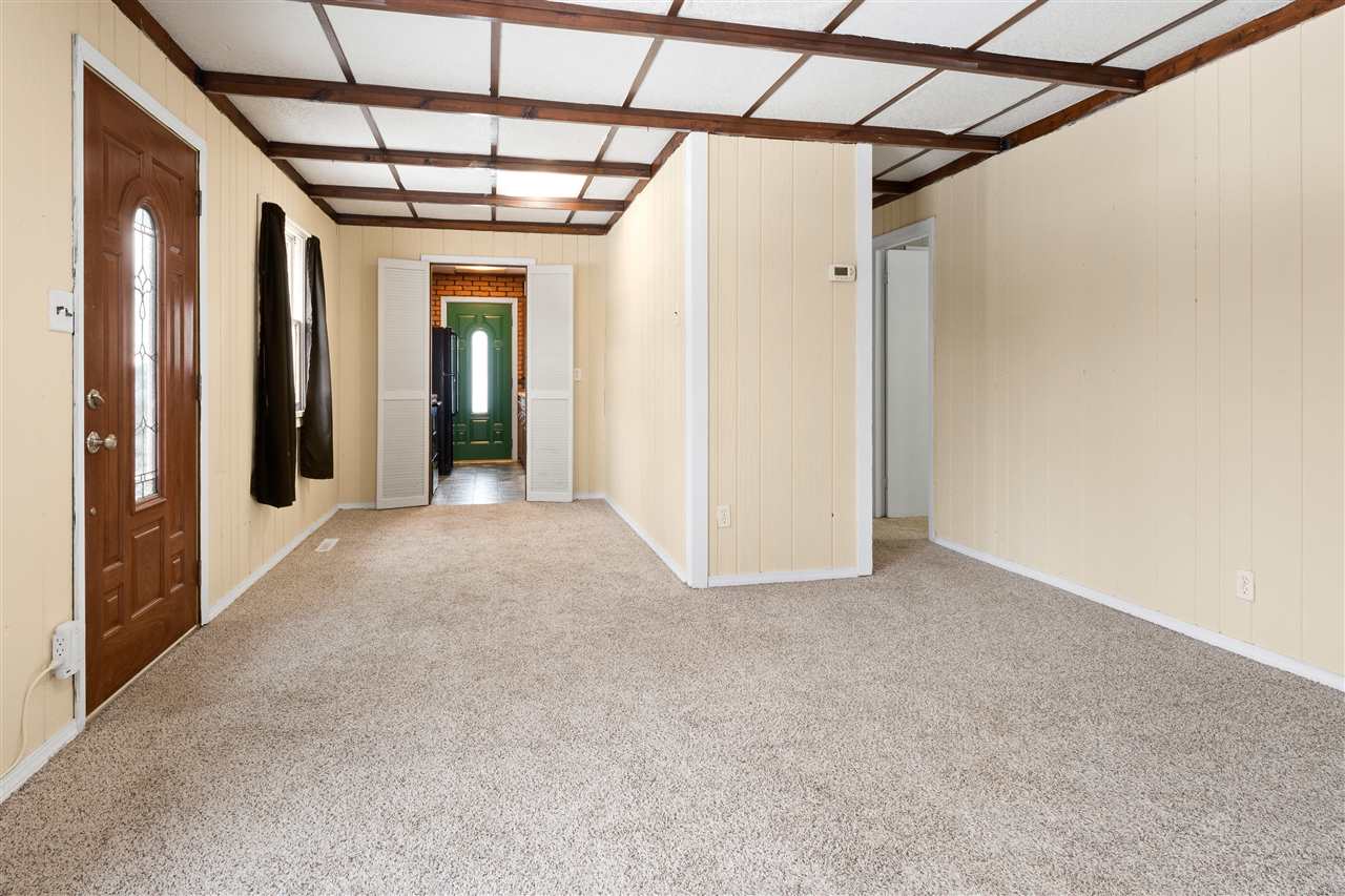 5225 Riviera Drive Fort Wayne, IN 46825 - Photo 9 of 26 Gallery Image 9