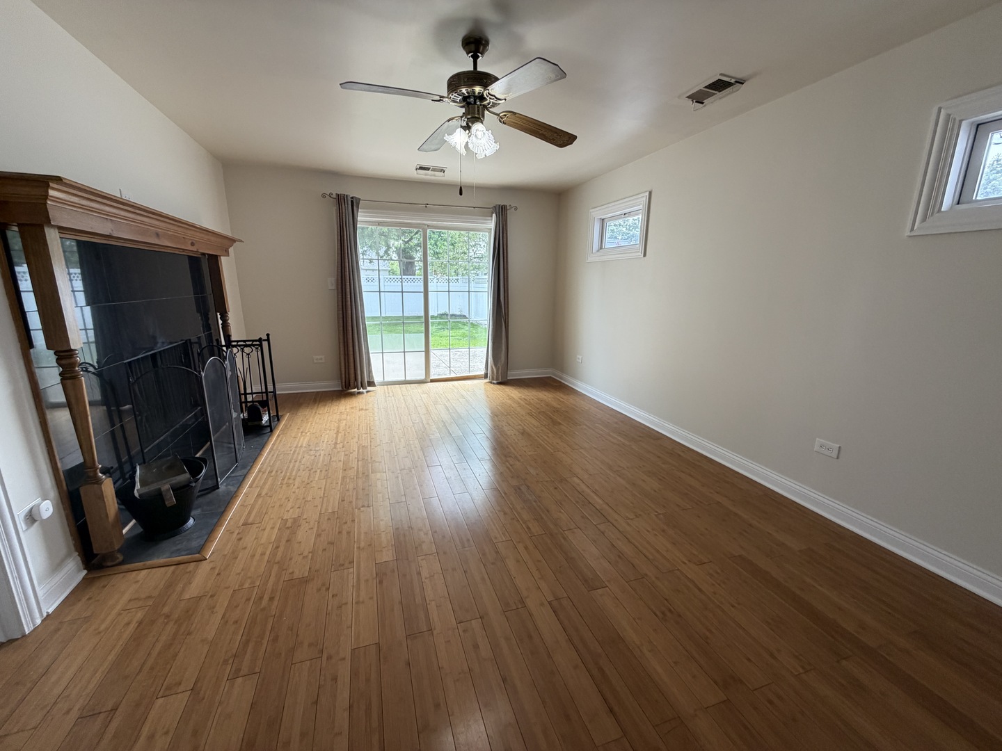 10801 Oak Avenue Chicago Ridge, IL 60415 - Photo 15 of 36 Gallery Image 15