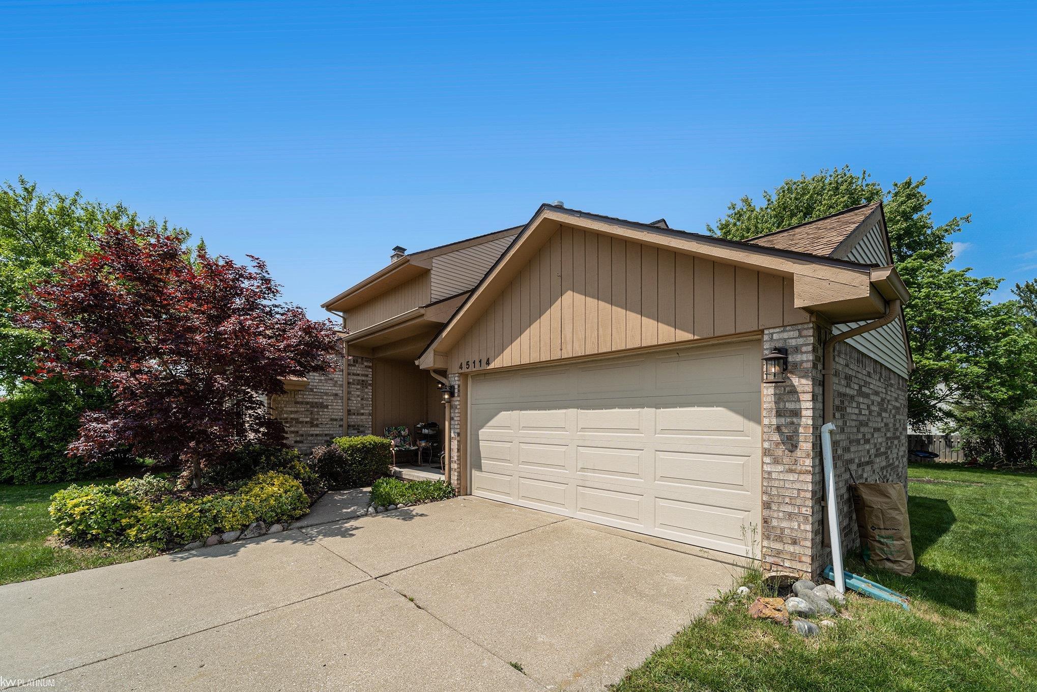 45114 Saltz Road Canton, MI 48187 - Photo 2 of 29
