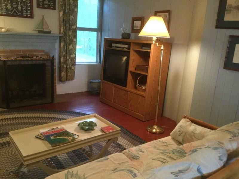 8207 Branch Road Orleans, MI 48865 - Photo 13 of 28 Branch12