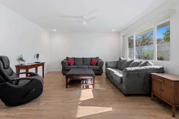 $2,500 | 1950 South Palm Canyon Drive, Unit 107, Palm Springs, CA 92264