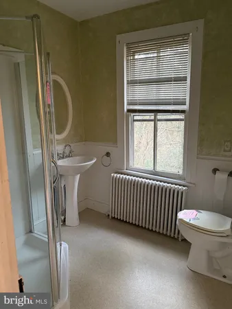 $389,000 | 670 Ye Greate Street, Greenwich, NJ 08323
