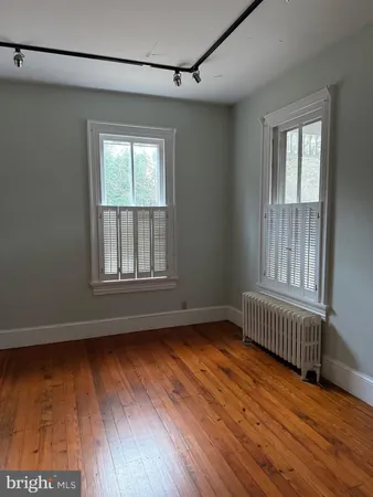 $389,000 | 670 Ye Greate Street, Greenwich, NJ 08323