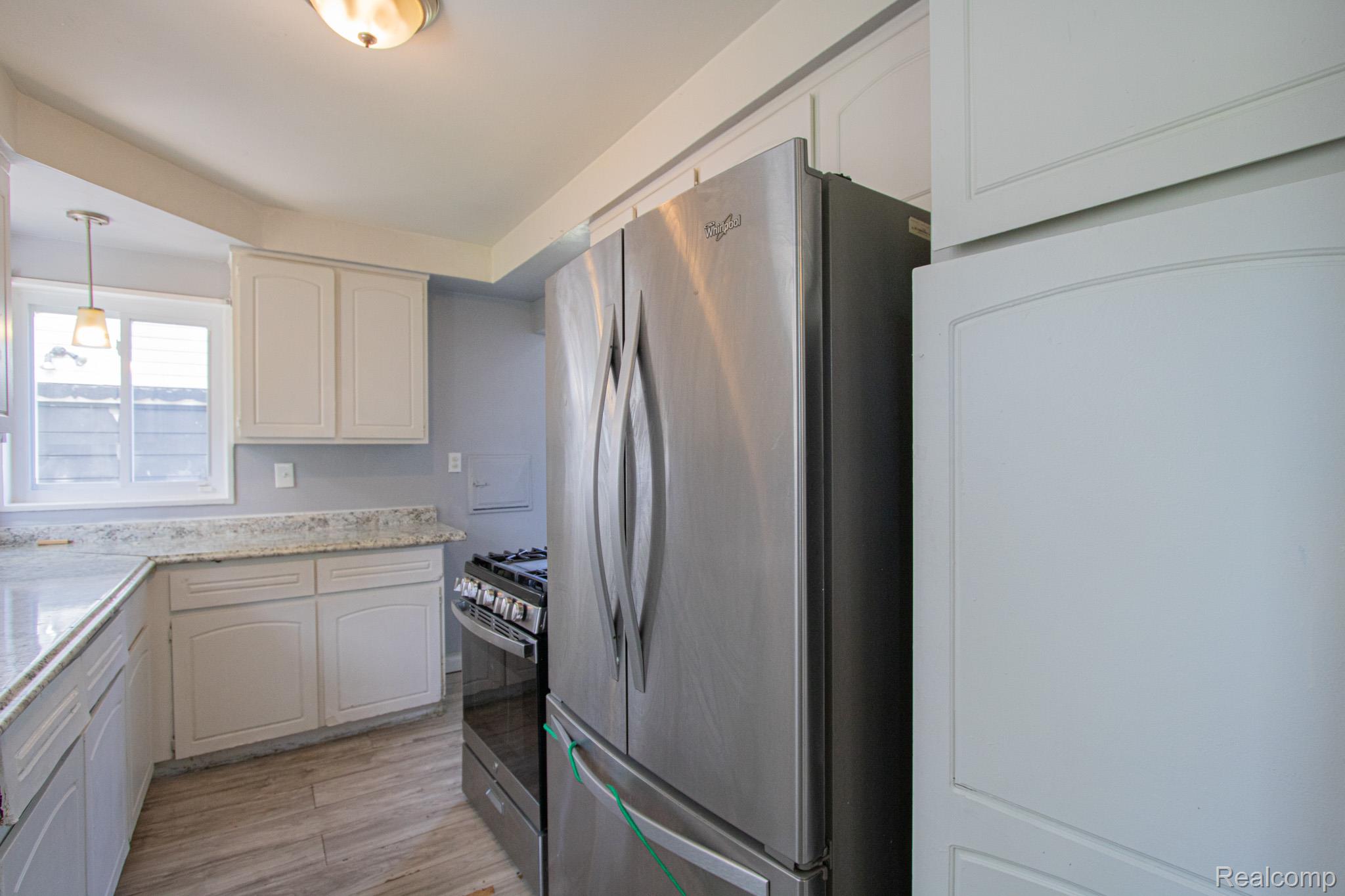 29864 Brooklane Street Inkster, MI 48141 - Photo 9 of 27 IMG_1862.jpg