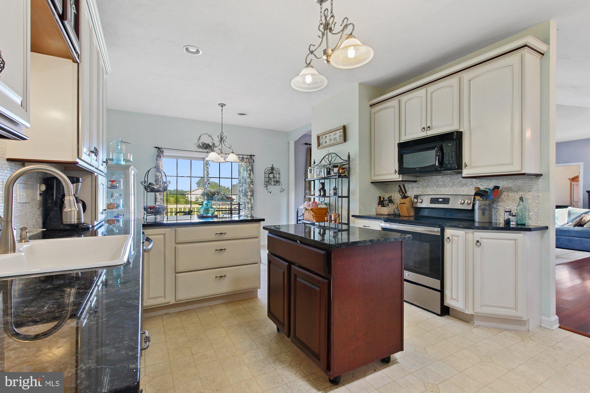 4205 Blue Hill Road Hanover, PA 17331 - Photo 14 of 68 Gallery Image 14