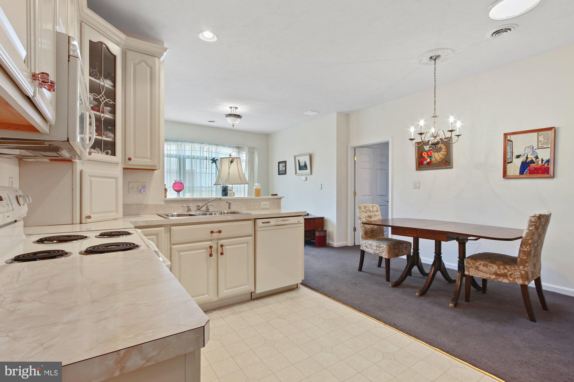 4205 Blue Hill Road Hanover, PA 17331 - Photo 29 of 68 In-Law Kitchen / Dining