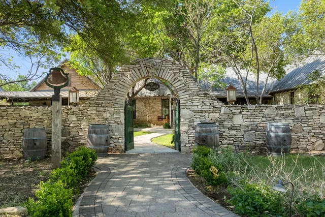 $13,495,000 | 18059 Ranch To Market Road 1826, Buda, TX 78610