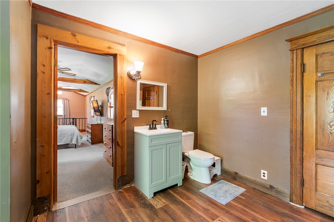 5443 Russell Road Marion, NY 14505 - Photo 24 of 48 The FULL BATH that’s adjacent to the PRIMARY BEDRO