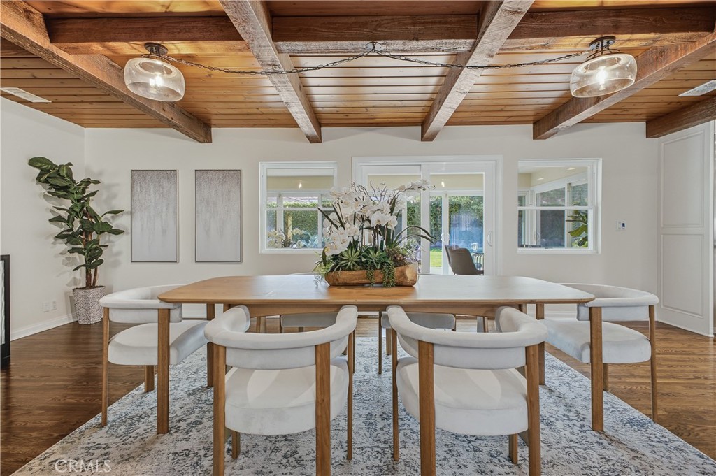 2011 Canyon Road Arcadia, CA 91006 - Photo 11 of 40