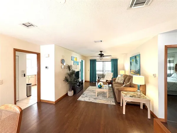 $1,900 | 10 Oakmont Court, Unit 10, Palm Coast, FL 32137