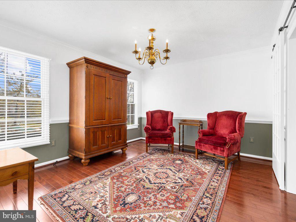 919 Metfield Road Towson, MD 21286 - Photo 6 of 38