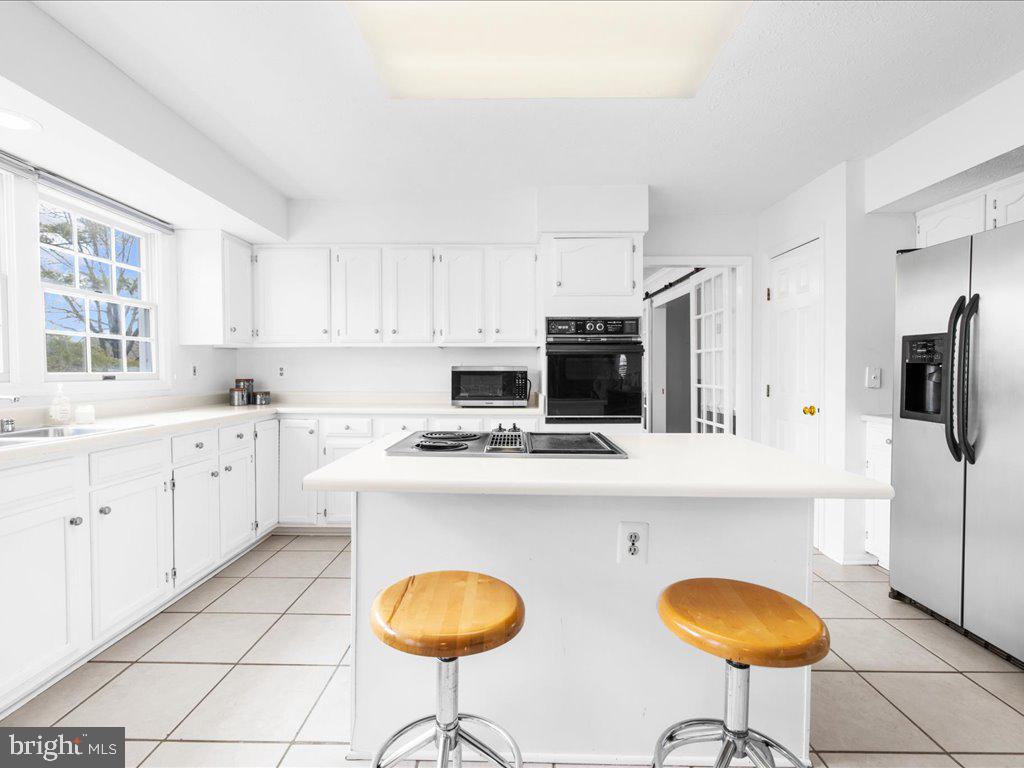 919 Metfield Road Towson, MD 21286 - Photo 9 of 38