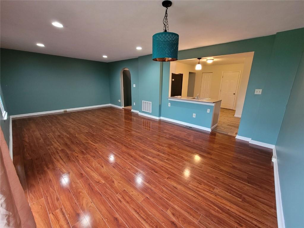 1153 Old Farm Road Lawrence, PA 15055 - Photo 2 of 20 Gallery Image 2