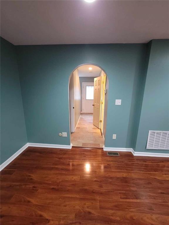 1153 Old Farm Road Lawrence, PA 15055 - Photo 5 of 20 Gallery Image 5