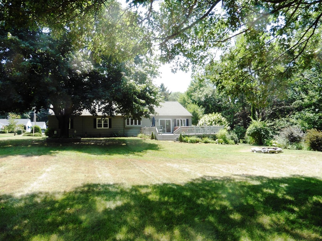 4 Old Orchard Road Wilbraham, MA 01095 - Photo 2 of 29 Gallery Image 2