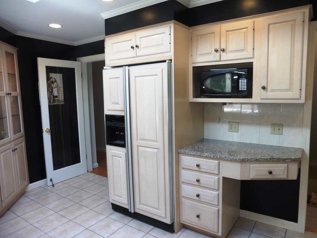 4 Old Orchard Road Wilbraham, MA 01095 - Photo 9 of 29 Gallery Image 9