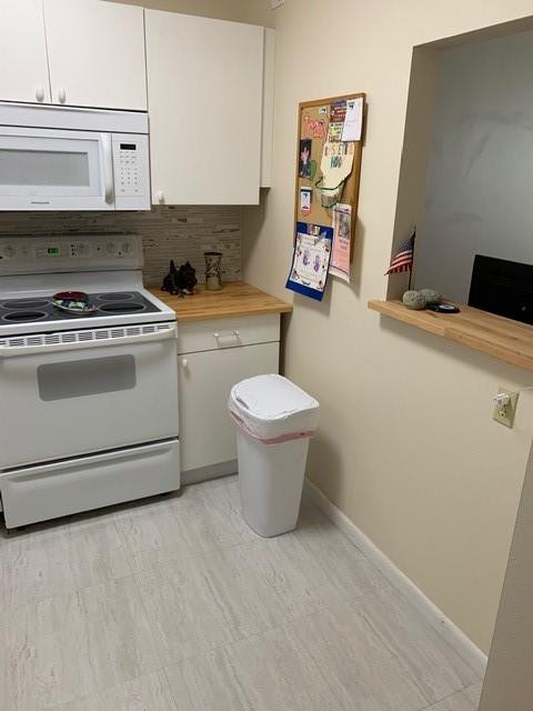 306 Mansfield H, Unit 306H Boca Raton, FL 33434 - Photo 8 of 13 Photo 8
