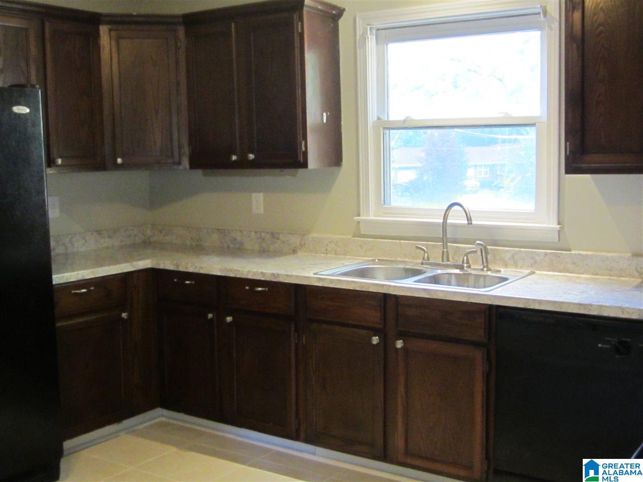 441 Del Rio Drive Birmingham, AL 35235 - Photo 10 of 25