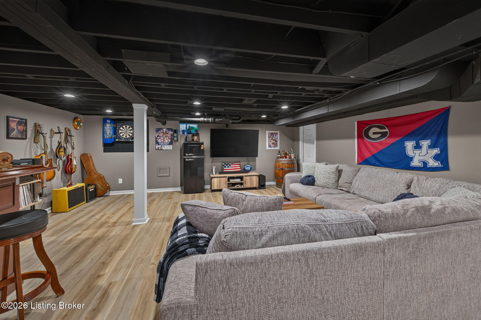 4302 Alton Road Louisville, KY 40207 - Photo 31 of 44 Basement